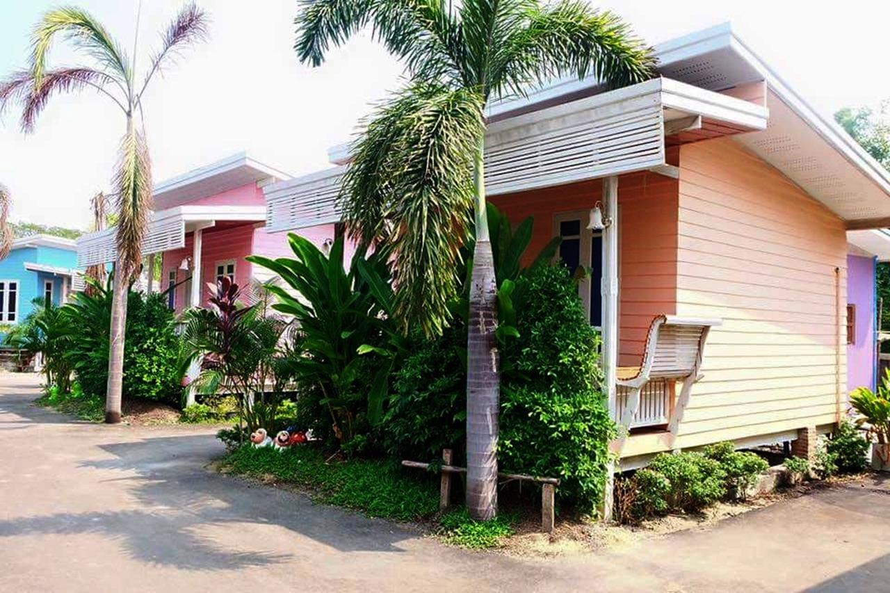 Suphan Wanwarn Resort Suphanburi Eksteriør billede